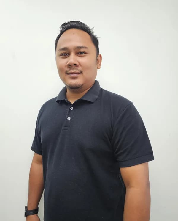 Mohamad Kamarul Akmal bin Rosli